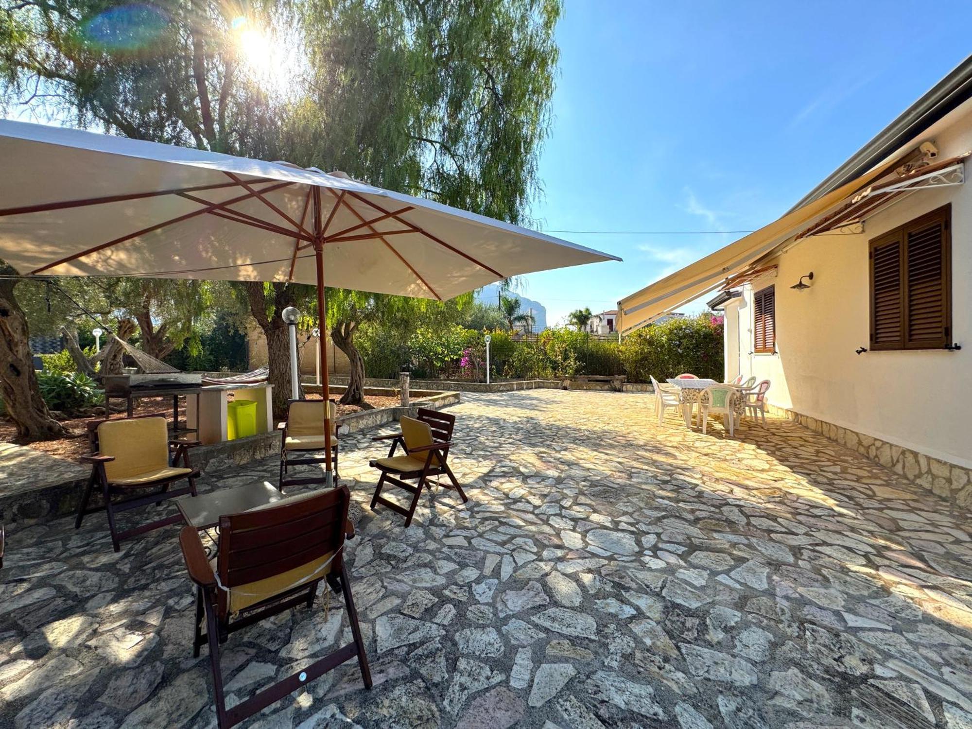Villa Giada Carini Exterior photo